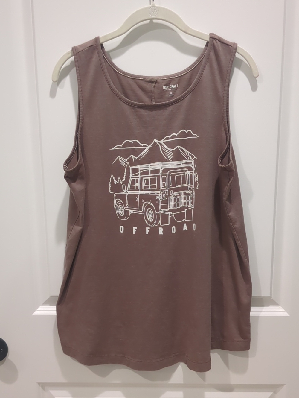 True Craft Crewneck Tank in Mauve Brown